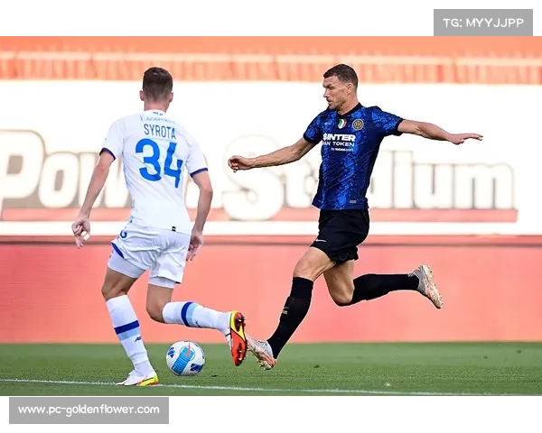 “皇马格伊转会传闻持续,利物浦曾接近签下中卫补强防线” “皇马格伊转会传闻持续,利物浦曾接近签下中卫补强防线”